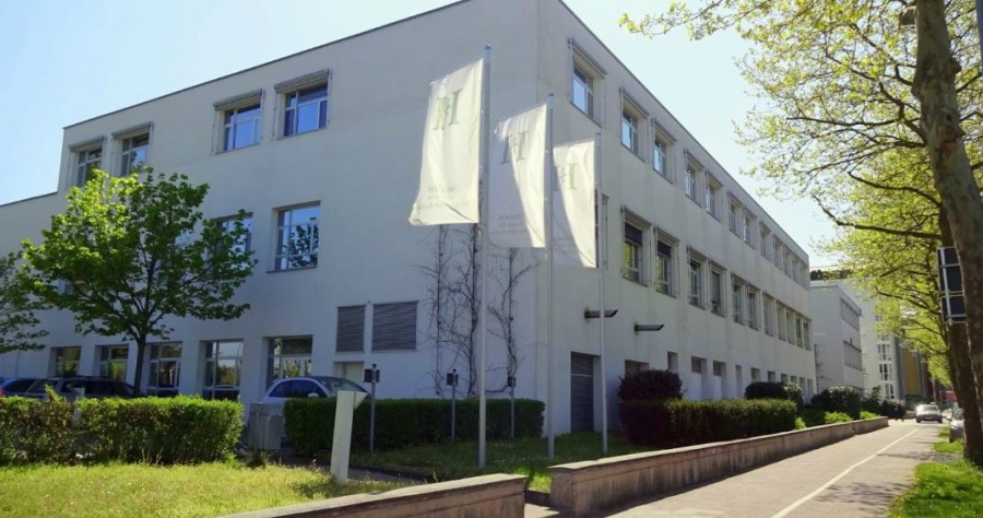 HELIOS Heart Surgery Clinic Karlsruhe.jpg